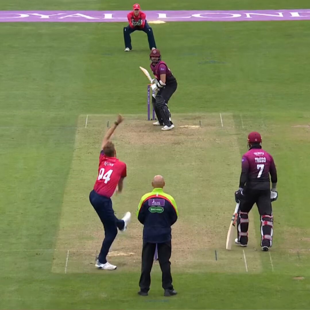 Throwing it back to a fine hundred from Azhar Ali in the One-Day Cup, 2019 👏 This was the year we ended a 14-year wait for a major trophy 🏆 #YouAreSomerset