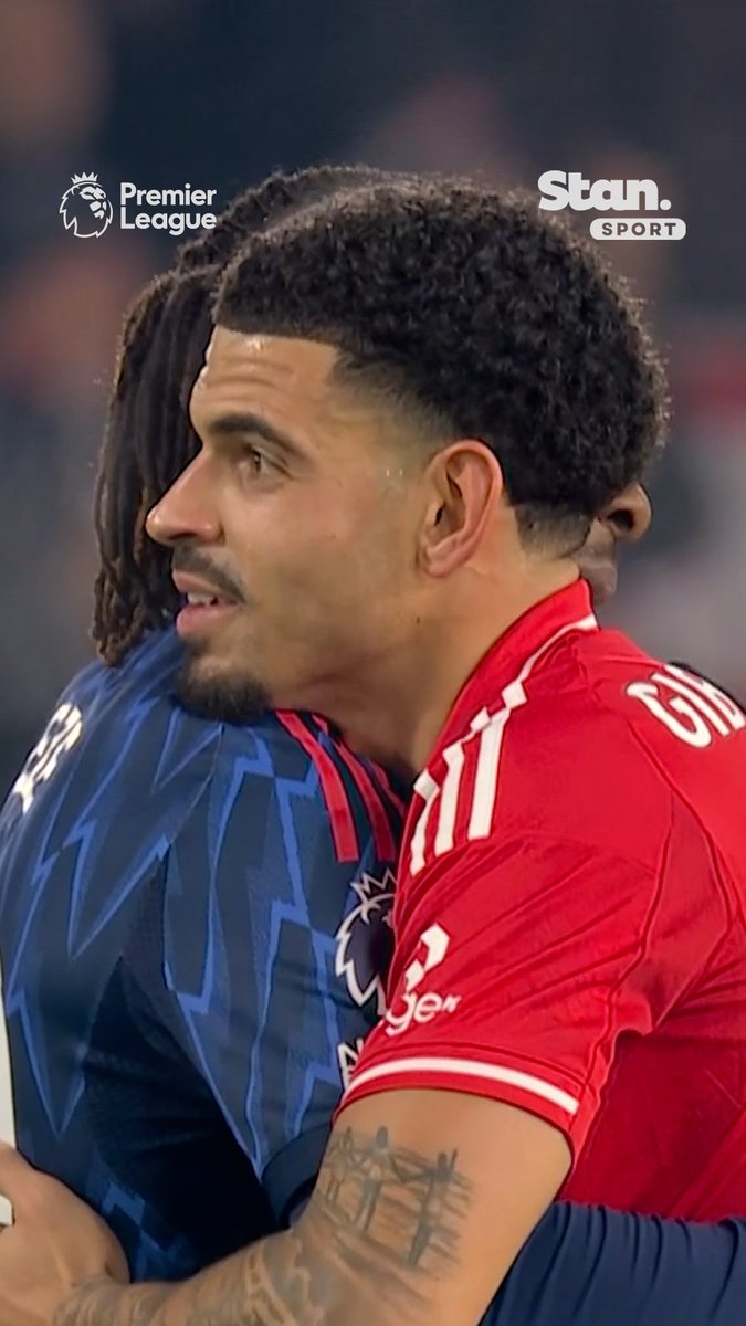 Eberechi Eze chatting to Nottingham Forest’s Morgan Gibbs-White at full-time last weekend… ❤️🏴󠁧󠁢󠁥󠁮󠁧󠁿