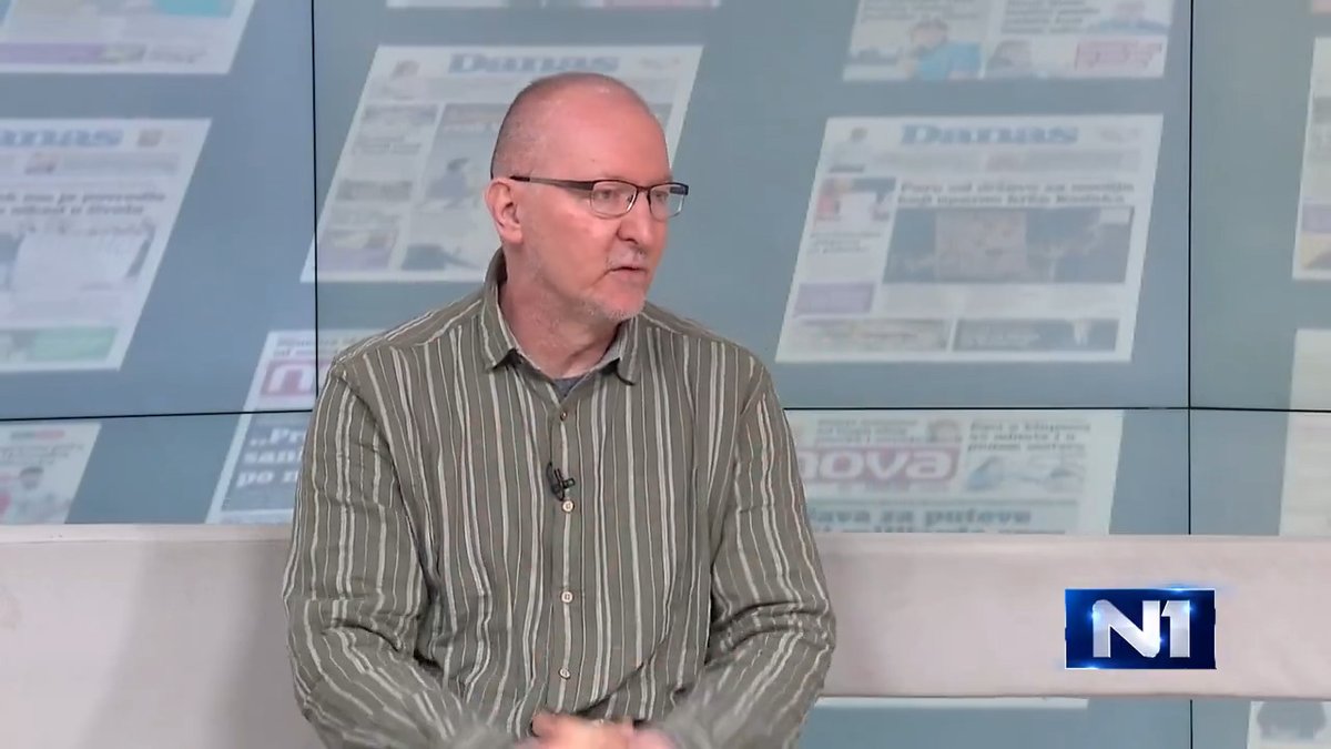 Kolumnista Peščanika Dejan Ilić rekao je u #NoviDan sa Natasa Miljkovic da je najvažnije na izborima pobediti ovaj režim i da su sve druge teme u ovom trenutku manje bitne. Smatra da su studenti kišobran pod koji svi treba da stanu, kao i da su do sada "sve vreme držali distancu prema opoziciji, a sada su zaista počeli da se ponašaju kao neka stranka". "Bojim se da se ne uđe u priču o programima i da se potpuno pomeri fokus sa onoga što je najvažnije, a to je skinuti mirno ovu vlast... Ovo nisu izbori gde će se takmičiti programima, radi se o našem opstanku", kaže Ilić.