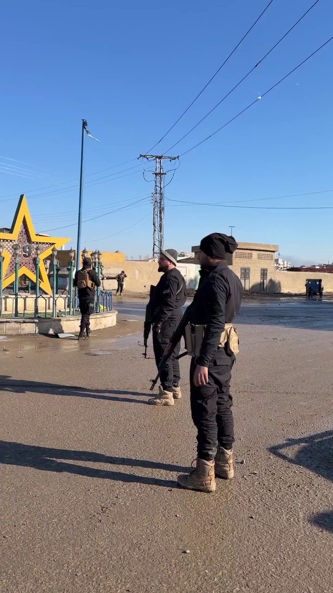 Rakka'nın merkezi Suriye ordusunun kontrolünde.