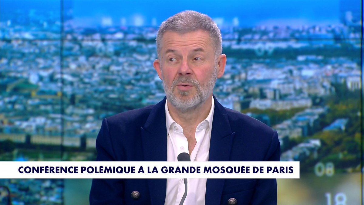 Après une conférence polémique à la Grande Mosquée de Paris, où Gabriel Souleyka a mis en parallèle le nombre de morts durant la guerre d'Algérie et celui durant la Shoah, Éric Naulleau s'indigne : «C'est scandaleux, c'est du révisionnisme de base», dans #MidiNews