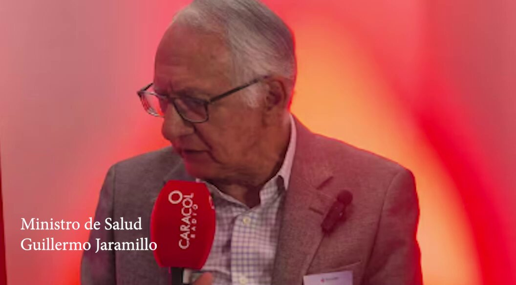 Jaramillo no tiene competencia en su miseria humana. Que “los ricos también lloran” es su respuesta a un hospital quebrado por que la Nueva EPS, controlada por el gobierno, no les paga. Y cuelga cuando le va a hablar el gerente del hospital.