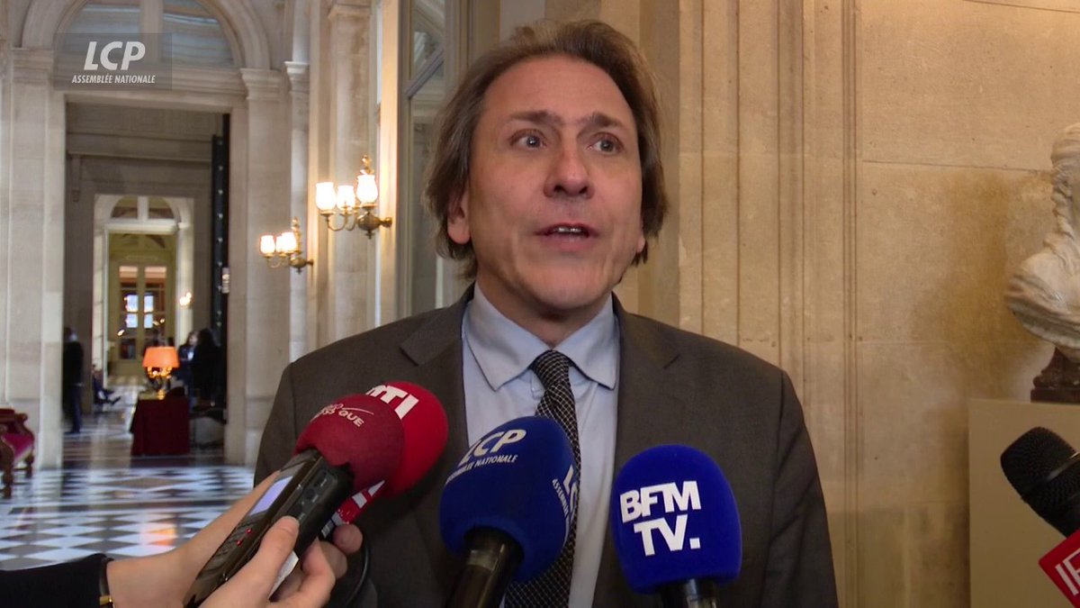 Le recours au 49.3 "était la seule solution qui restait au Premier ministre", du fait de "l'intransigeance de certains groupes politiques qui n'ont pas voulu rentrer dans logique de construction d'un compromis", estime Jérôme Guedj (PS). #Budget