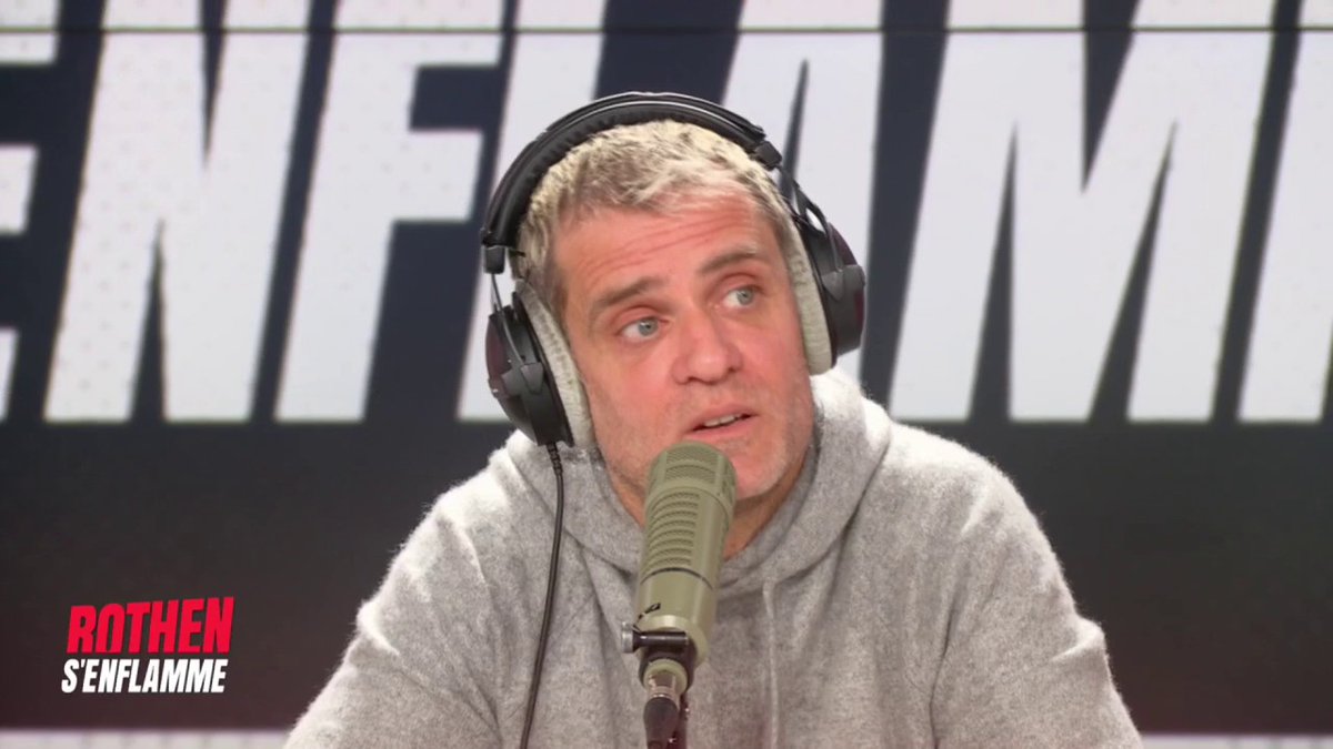 ⚡️ "À partir du moment où une équipe quitte le terrain alors qu'elle n'en a pas le droit, le match est terminé ! Personne ne voulait remettre la coupe à Mané, quel spectacle !" Captain Larqué revient sur la finale chaotique de la CAN entre le Maroc et le Sénégal.