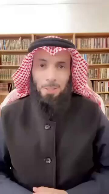 والله إلى الآن ما زلتُ غير مستوعب… 2023 مضت وكأنها أمس، لكنها في الحقيقة ثلاث سنوات. 2022 مضت أربع سنوات. 2021 مضت خمس سنوات. 2020 مضت ست سنوات. 2019 مضت سبع سنوات. 2018 مضت ثماني سنوات. 2017 مضت تسع سنوات. 2016 مضت عشر سنوات. 2015 مضت إحدى عشرة سنة. 2014 مضت اثنتا عشرة سنة. 2013 مضت ثلاث عشرة سنة. 2012 مضت أربع عشرة سنة. 2011 مضت خمس عشرة سنة. 2010 مضت ست عشرة سنة. الزمن لا يتوقف… لكن الألم يتراكم. كل يوم تؤجّل فيه التعافي، أنت لا تؤجّل قرارًا فقط، بل تُطيل معاناتك سنوات قادمة. البدء اليوم قد يكون صعبًا، لكن الاستمرار في التأجيل أقسى وأطول وجعًا.