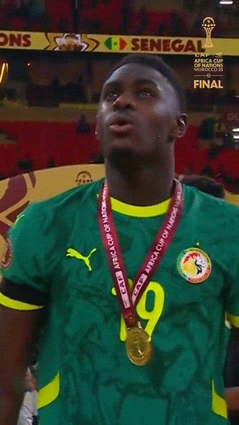 Niakhaté figured it out early on. 😉🏆 #TotalEnergiesAFCON2025