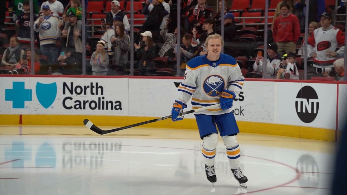 He's here, Buffalo Sabres fans! ⚔️ Welcome to the NHL, Konsta Helenius! 📺: NHLonTNT &amp; Actually HBO Max ➡️