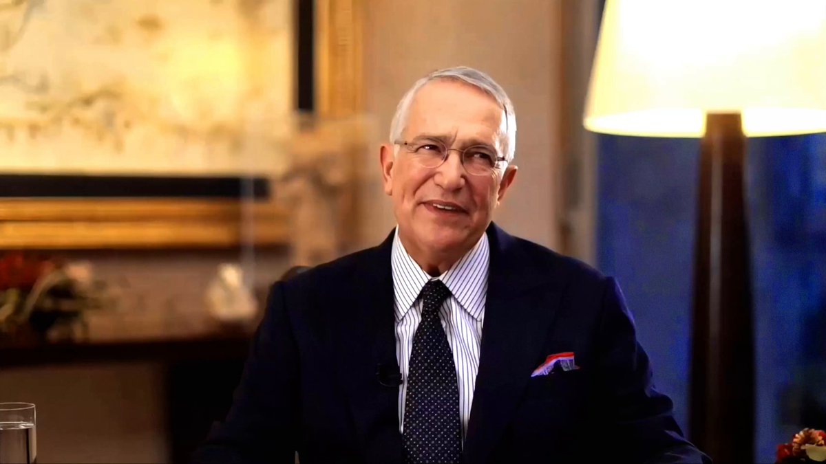 Creer en uno mismo puede cambiarlo todo. En su sitio web, Don Ricardo Salinas Pliego comparte un mensaje para las y los jóvenes sobre reconocer su valor, confiar en su capacidad y tomarse en serio su potencial. 📢 Un llamado a actuar con convicción y propósito, recordando que cada persona puede lograr más de lo que imagina. Lee el texto completo aquí ➡