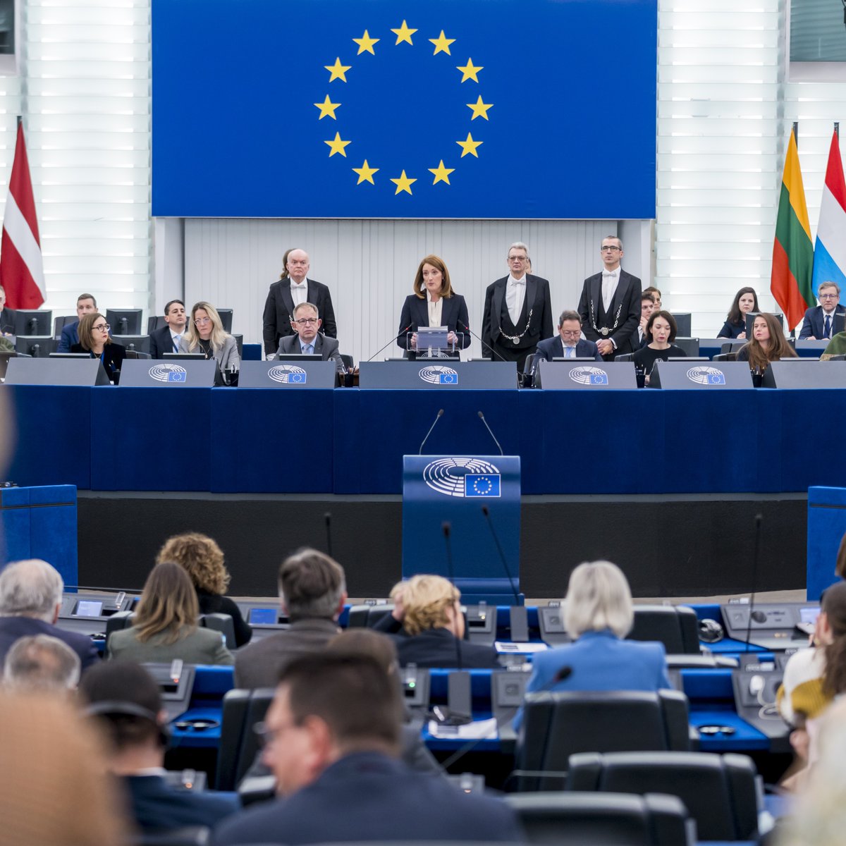 The European Parliament pays tribute to the bravery of all those killed in Iran with a moment of applause not silence. The people of Iran don't need silence. They have been kept forcefully silent for 47 years. They deserve to be free.