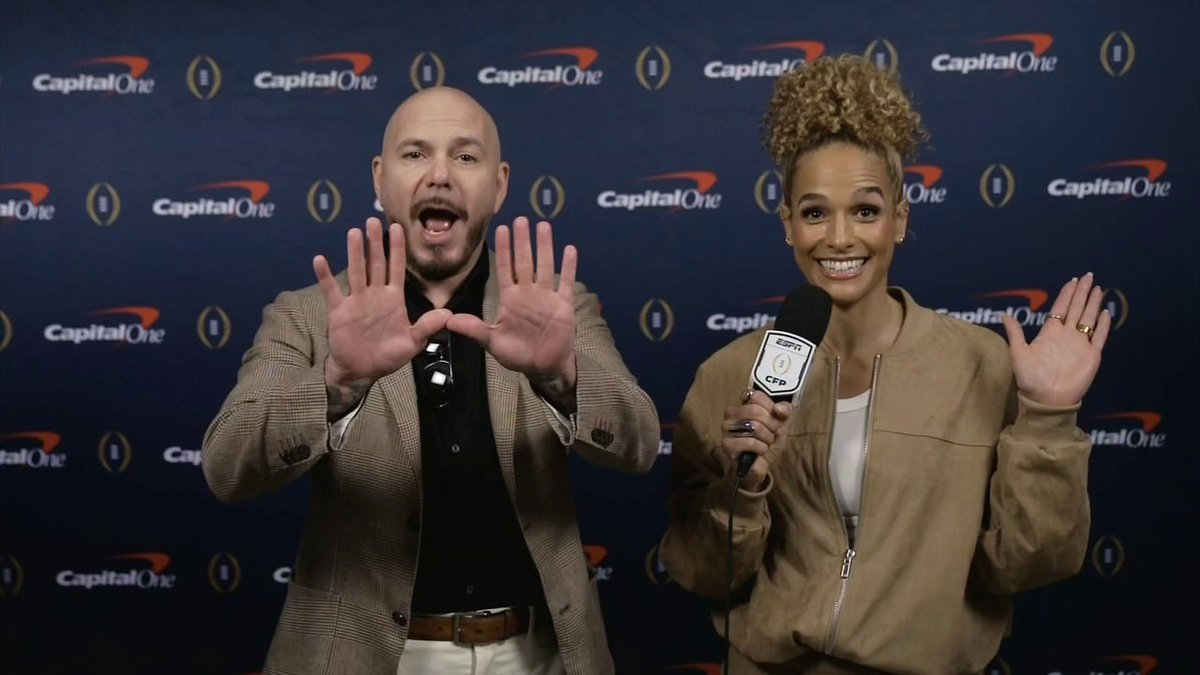 Mr. 305 is HYPED for the natty 🌴🔥 jess sims catches up with Pitbull ahead of tonight's matchup 😎
