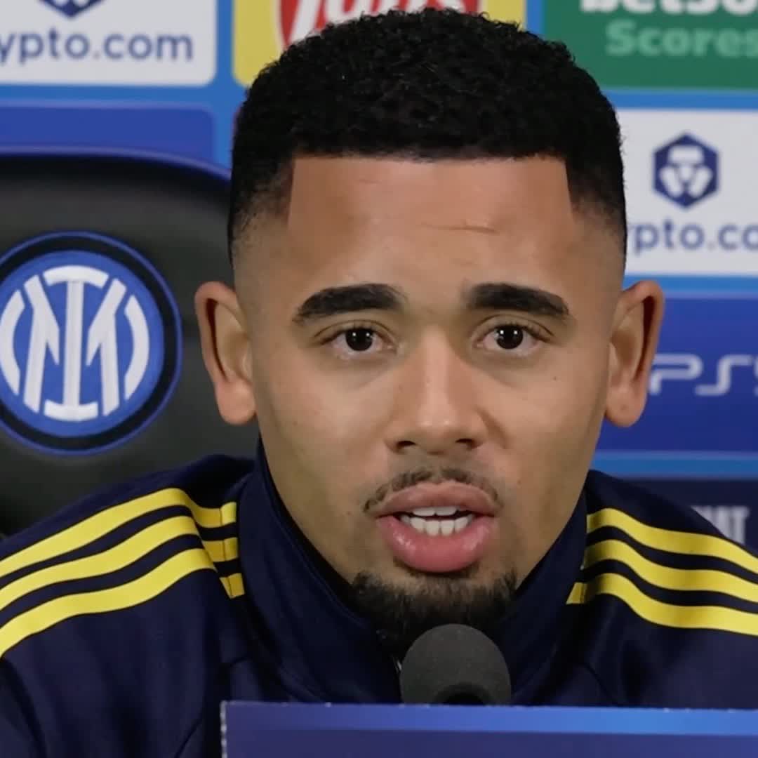 🗣️ Gabriel Jesus: “Viktor Gyökeres is an amazing guy. We have a good relationship, but I have played in the Premier League longer than him and sometimes I give my opinion, sometimes he gives his about goals and stuff he knows. He’s a top striker.” ❤️💭
