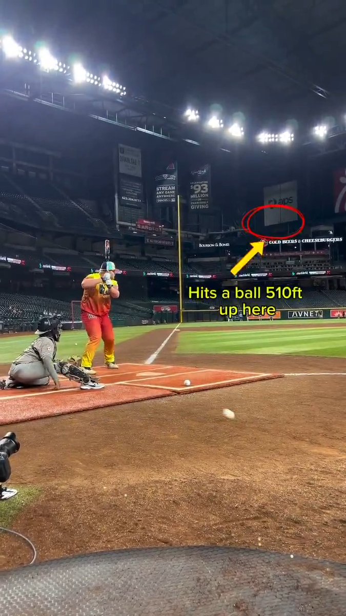 This 6'5" 310-lb high schooler has MAJOR pop 🤯 (via Austin Shumaker)