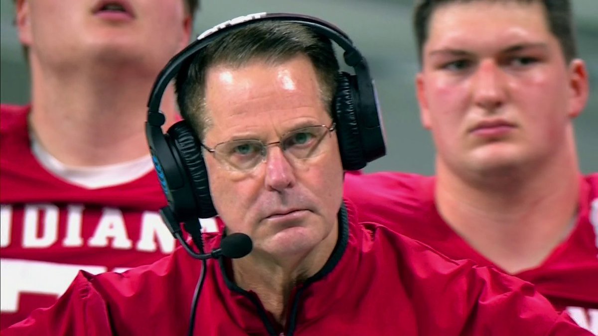 Coach Cignetti's facial expressions are priceless 😭 (via College GameDay)