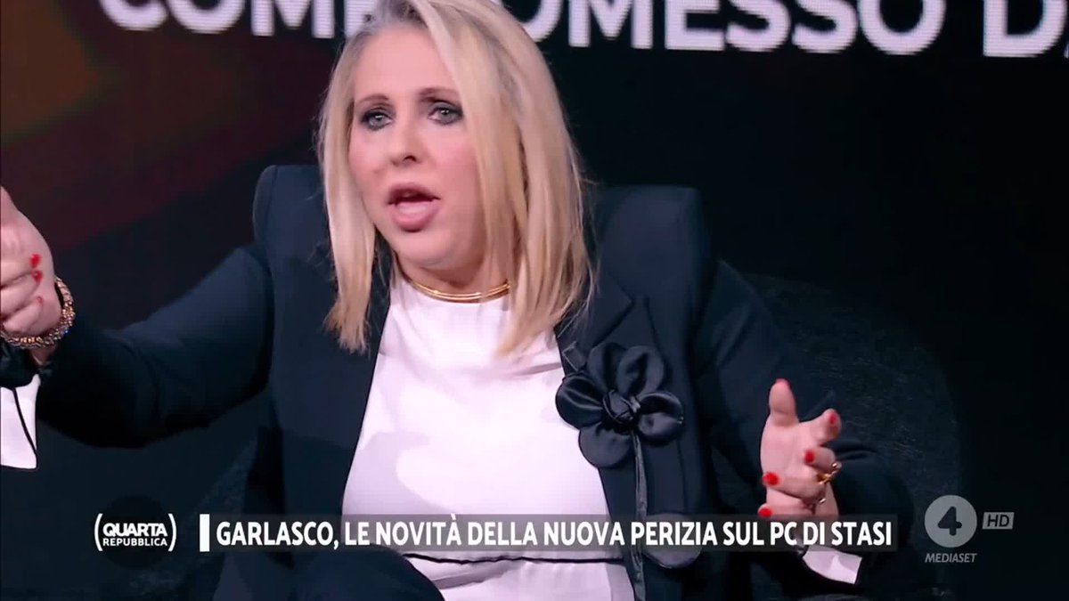 "Sappiamo che è entrata nella cartella per 15 secondi non vede nessuna foto perchè non ci clicca, però non andiamo a vedere il pc di Chiara Poggi dove potremmo invece trovare il movente." #Cavallaro #Garlasco #quartarepubblica