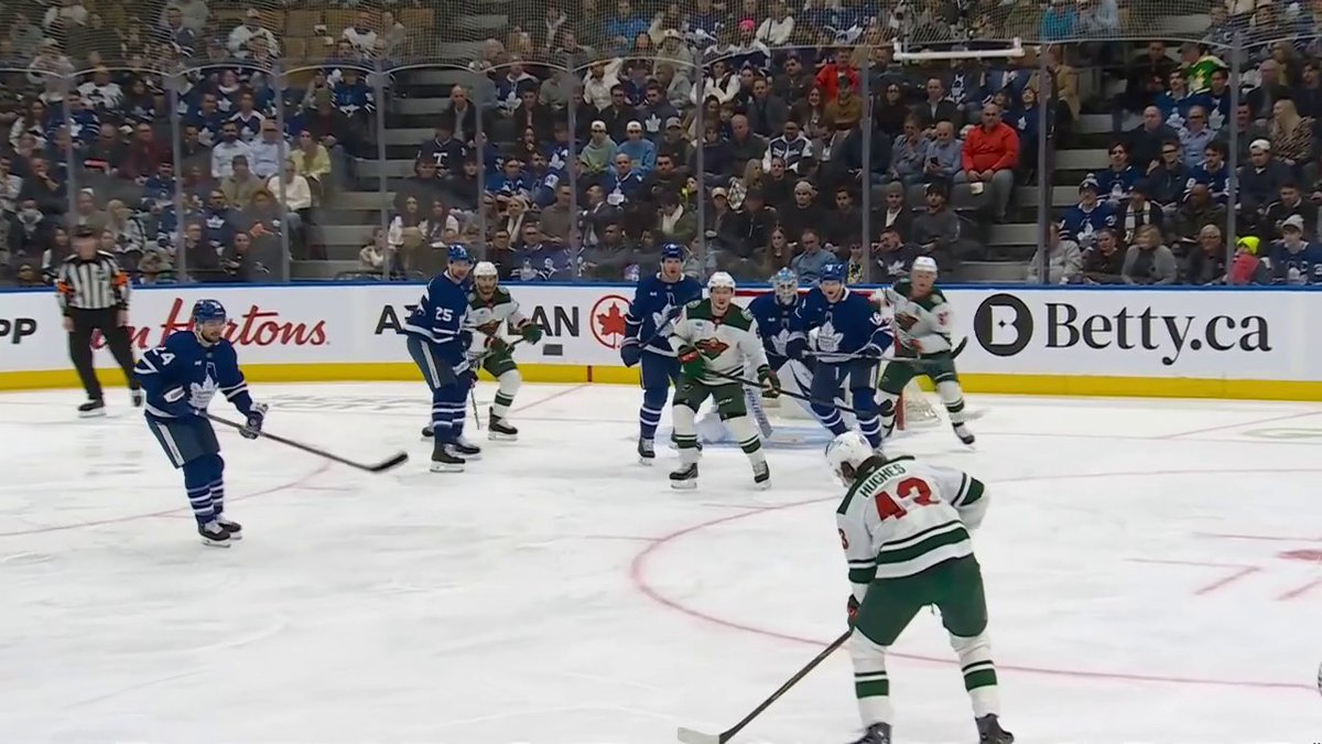 The Minnesota Wild get things started 🚨 📺: Sports on Prime Canada ➡️