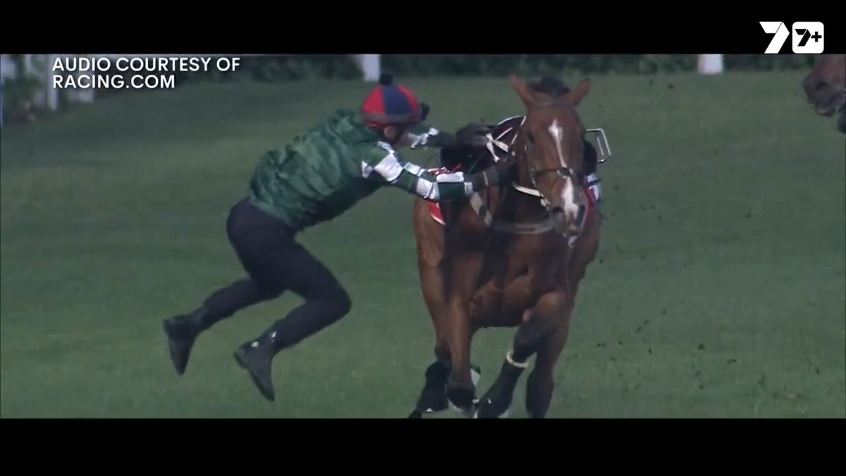As we reflect on Via Sistina’s career, her dominant Cox Plate victory will be remembered for years to come. From Tuesday’s fall to Saturday’s win, marking J-Mac’s 100th Group 1, let’s revisit an unforgettable Cox Plate week... Moonee Valley Racing Club Chris Waller Racing James McDonald Yulong Investments