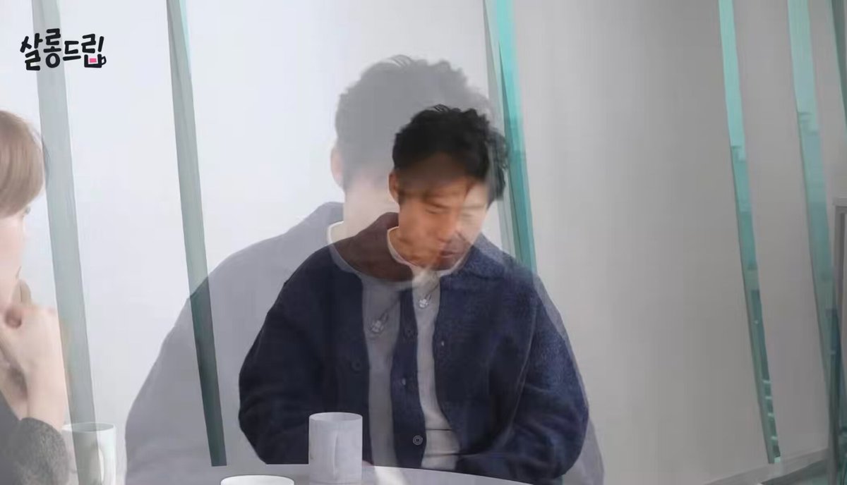 개처웃김 유해진 배우 뉴턴 법칙 따라하시는데 아 ㅠㅠㅋㅋㅋㅋㅋㅋ 연시은이 볼펜 찌르기 전에 3x7=21 2+4=6 이랫음 개웃겼을 듯 샤갈ㅋㅋㅋㅋㅋㅋㅋㅋ