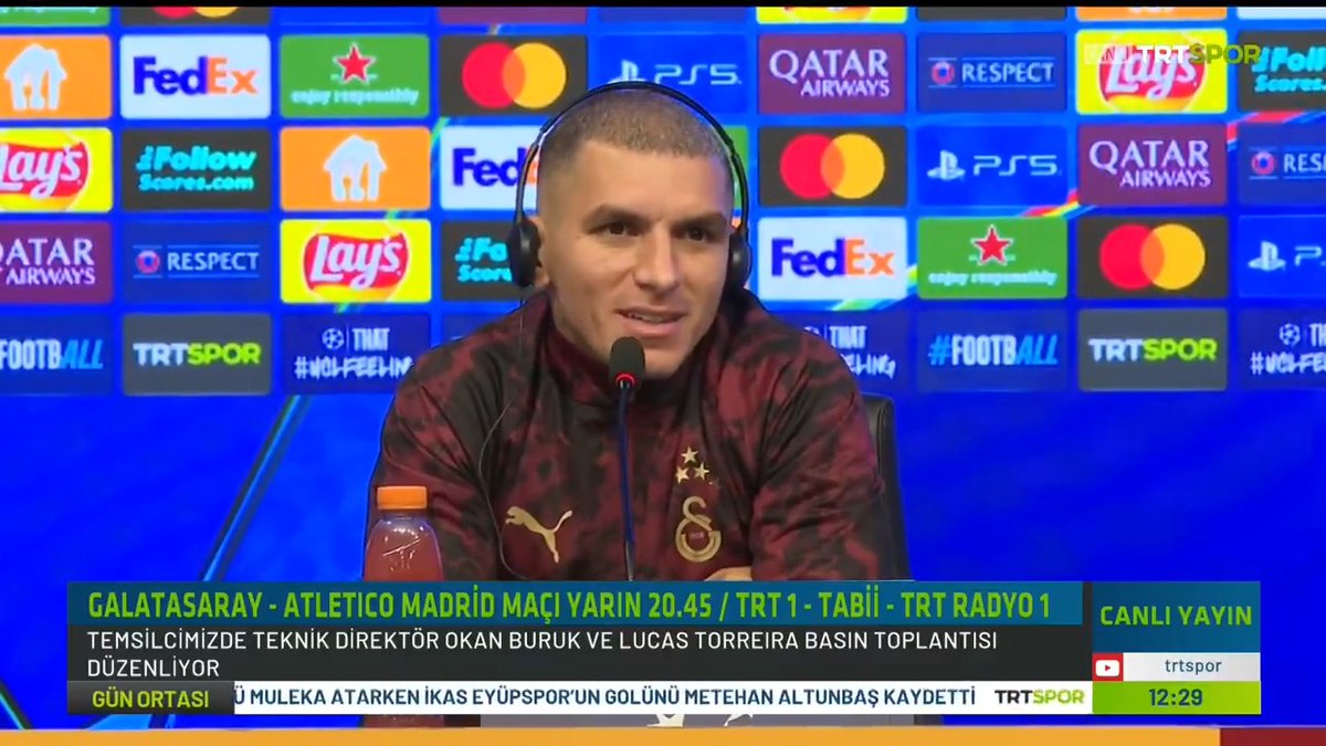 🗣️Lucas Torreira: Uzun süredir Avrupa'da oynuyorum, babam da çok iyi dönemden geçmiyor. Futbolcu dışında ben aynı zamanda bir oğulum, ailenin parçası olmak da önemli. Galatasaray'dan gideceksem, çıkar söylerim. Şu an gitmek istemiyorum. Mutluyum. Bu takıma aşığım.
