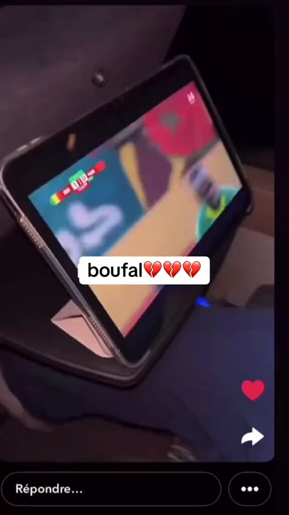 💔🥲 Boufal il m'a fait de la peine, il vient d'arriver au club.
