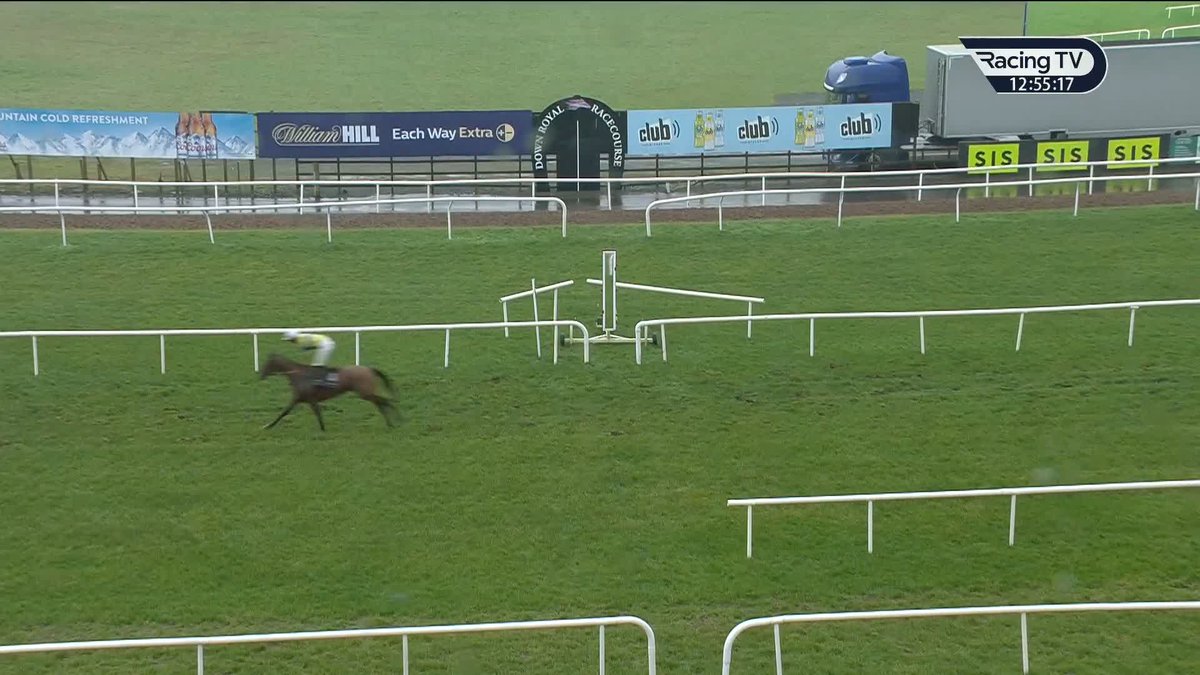 𝟏𝟐𝟓/𝟏! A lively start at @Dowroyal as Green Hope strikes at a mammoth price under a canny Danny Mullins ride in a first win under Rules for Ross Crawford in the Munir and Souede silks Danny Mullins