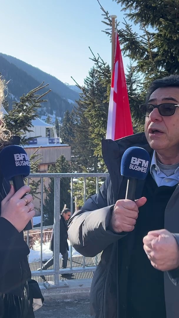 Philippe Aghion : "L'Europe doit dire non à Trump !" 🙅♂️ À force de la provoquer et la moquer, Donald Trump va-t-il réveiller l'orgueil de l'Europe ? C'est ce que souhaite le récent Prix Nobel d'économie français, à Davos. 💬 Philippe Aghion, professeur au Collège de France