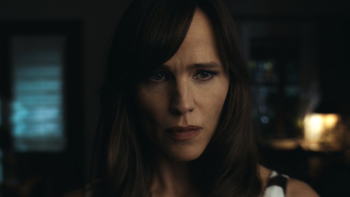 It's hard to move forward when you're looking over your shoulder. Jennifer Garner stars in Season 2 of #TheLastThingHeToldMe — February 20
