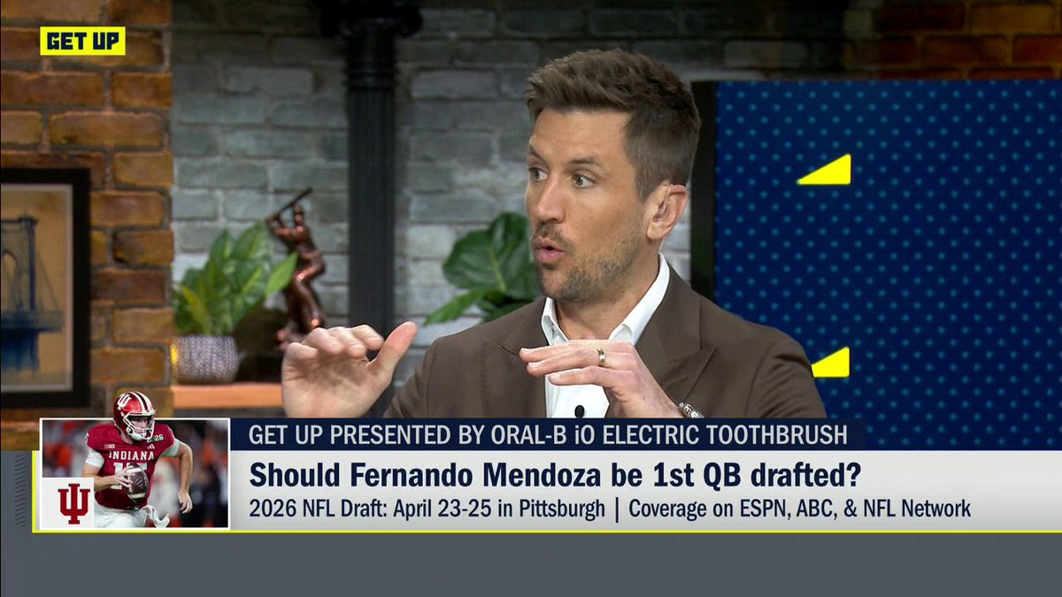 "I think Tom Brady looks at Fernando Mendoza and sees a lot of himself." Jordan Rodgers shares his thoughts on Fernando Mendoza ahead of the NFL Draft ✍️