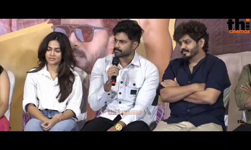 #Reporter: Are you sleeping now listening to stories or you woke up❓ #AshwinKumar: 40 is the number which I said generally, it could be more or less. Have you never slept while watching films in theatres? Why are you bringing this question now & degrading me? It was not to hurt anyone & I have given clarification video also