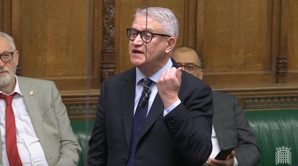 Andrew Rosindell called out the Foreign Secretary on Labour’s surrender of the Chagos Islands in Parliament today. Delighted to have him on the winning team. 👏