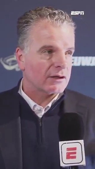 Er zou zomaar eens een einde kunnen komen aan de dubbelrol die Dennis te Kloese vervult bij Feyenoord❌ "Je moet ook kritisch naar jezelf kijken"