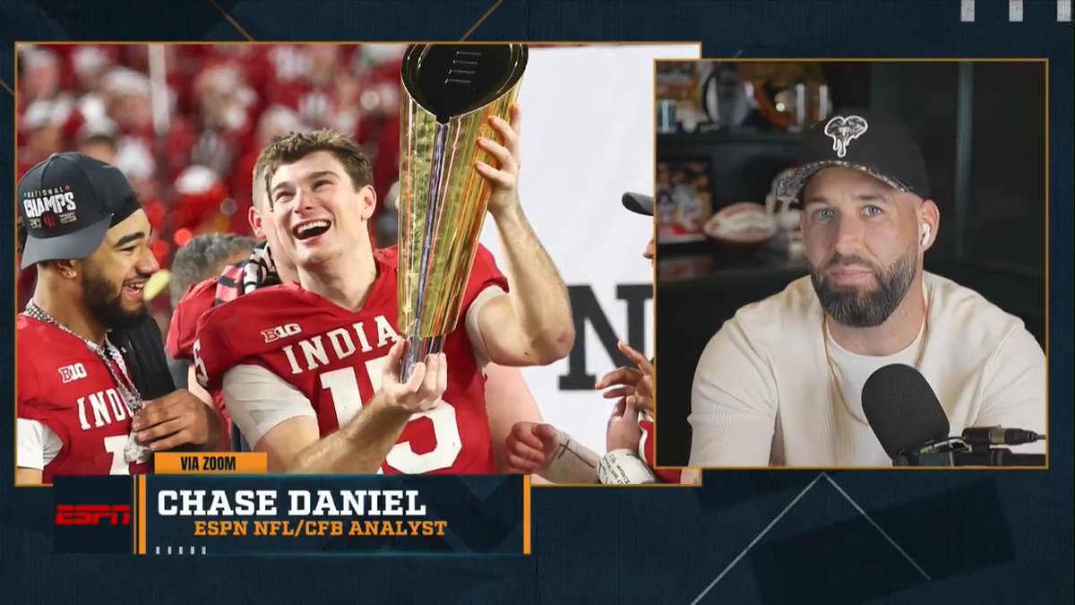 "He just finds ways to will your team to victory." – Chase Daniel gives his NFL scouting report on Fernando Mendoza.