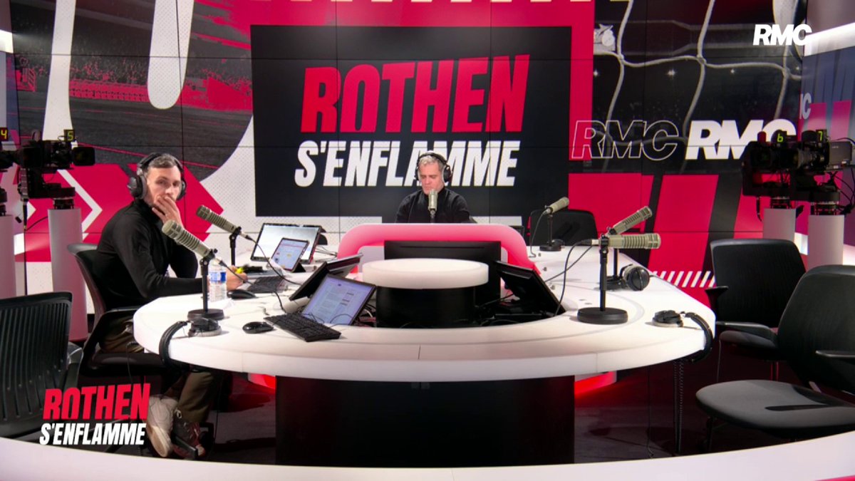 ⚪🔵 Dugarry revient sur ses propos envers De Zerbi : "Les 3 derniers matchs de l'OM ont été excellents, De Zerbi a été excellent, et je suis ravi de le dire. J'ai enfin retrouvé un OM à la hauteur de ses ambitions. Je suis pas dur avec De Zerbi, je suis exigeant"