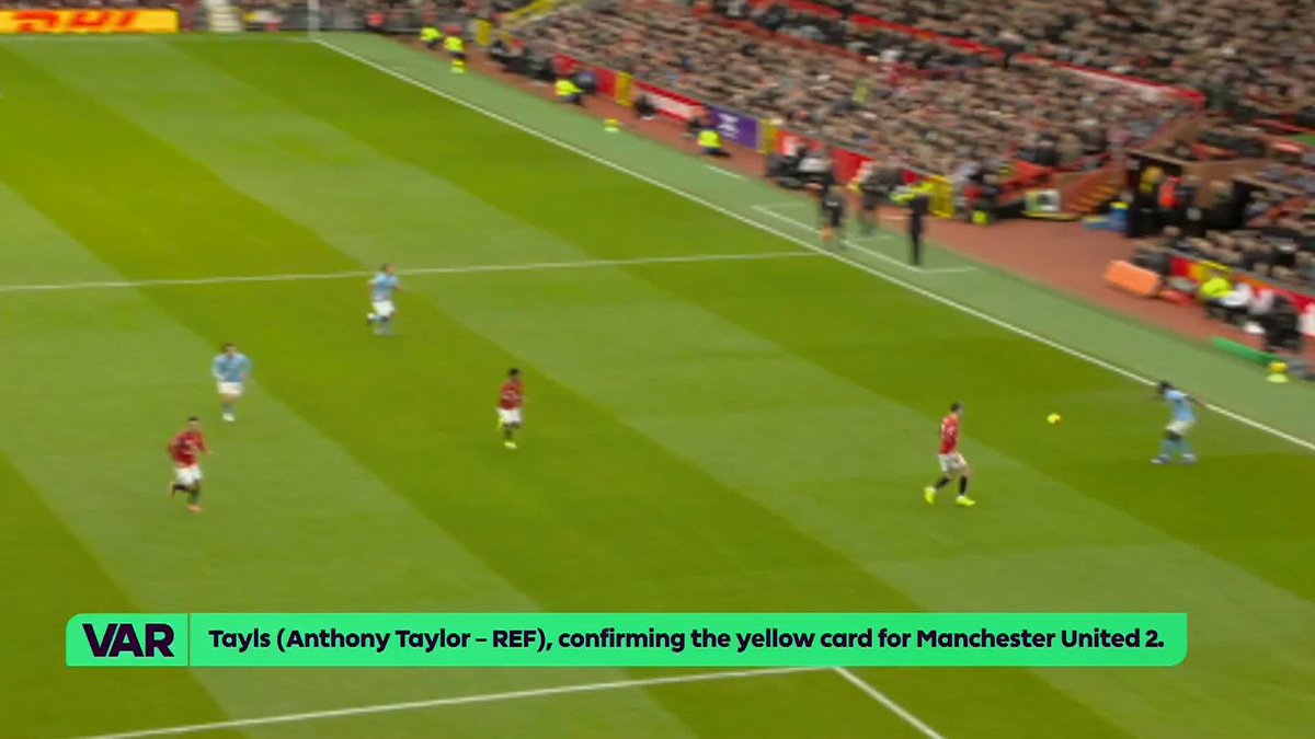 "We have to factor in speed, force and intensity" Howard Webb explains why Diogo Dalot's yellow card challenge on Jeremy Doku was cleared by VAR 🎙️