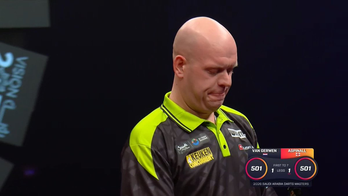 MAGICAL MVG! Michael van Gerwen opens his account in this semi-final with a spectacular 154 checkout! Touch of class from Nathan Aspinall too! 👏 📺 #RiyadhSeasonDarts | SF