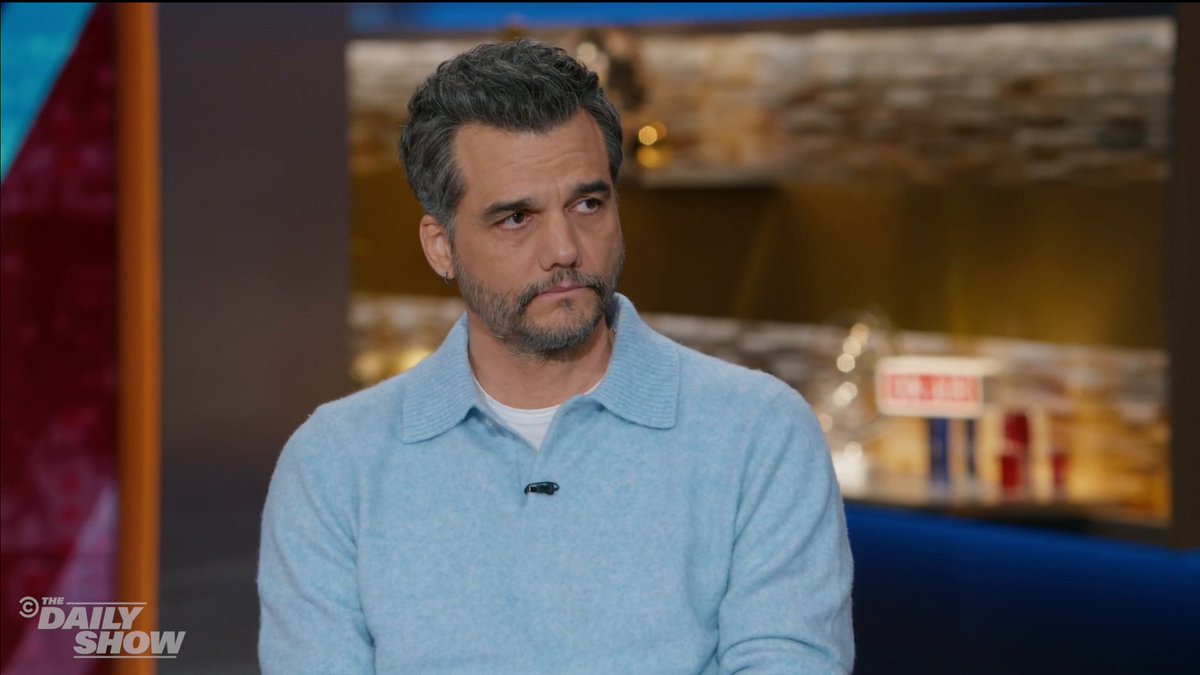 Actor Wagner Moura discusses how Americans can learn from Brazil's fight against dictatorship and stay vigilant in defending democracy Sentimental Value NEON