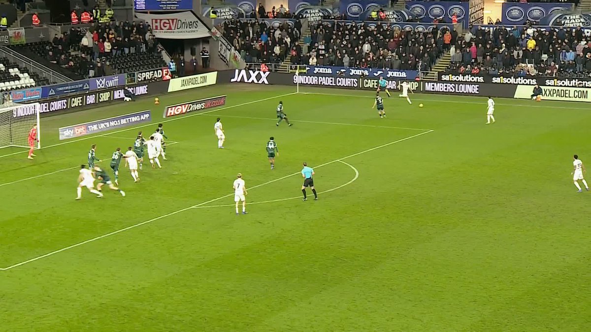 Zan Vipotnik is getting golden boot. His 11th of the season moves him level with Adam Armstrong. HE JUST SCORES GOALS🤯