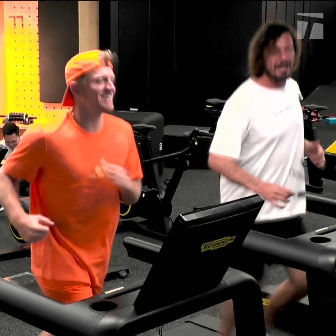 Marat Safin vs ADF on the treadmill. 😂 Advantage, Safin. #AO26