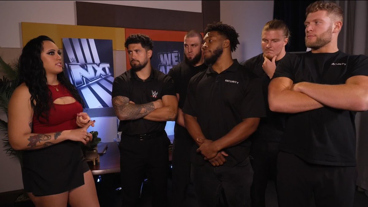 On the lookout. 👀 A V A is putting EVERYONE on high alert for Tony D’Angelo…
