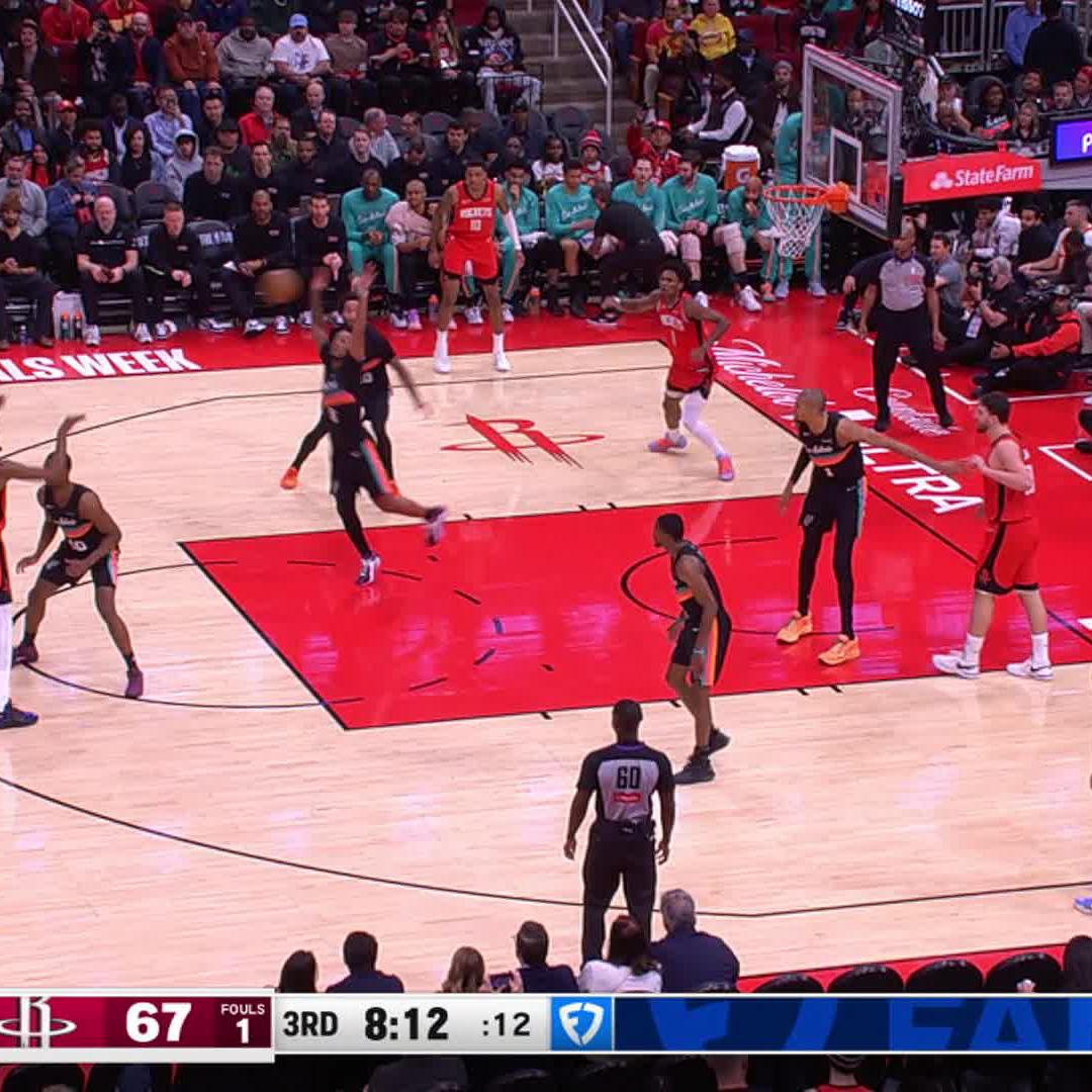 OH MY STEPH CASTLE 🤯 📺 FanDuelSN SW, NBC &amp; Peacock