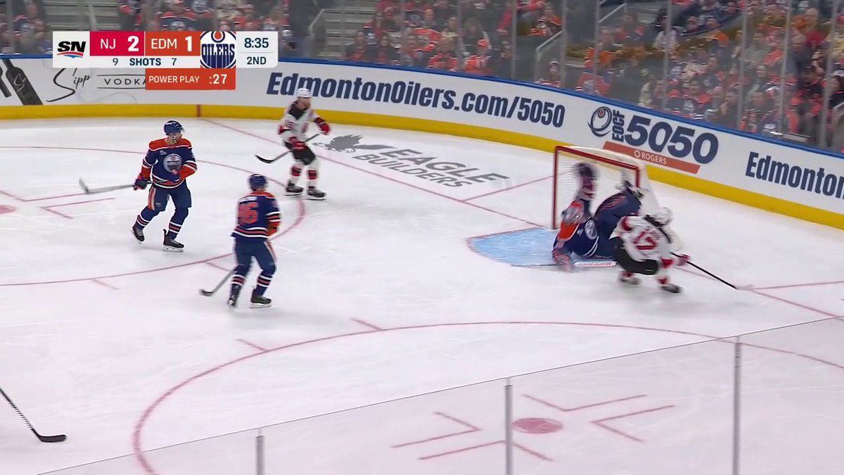 TRISTAN JARRY WITH A WINDMILL SAVE 🤯 📺: NHLonTNT &amp; hbo max fka ➡️