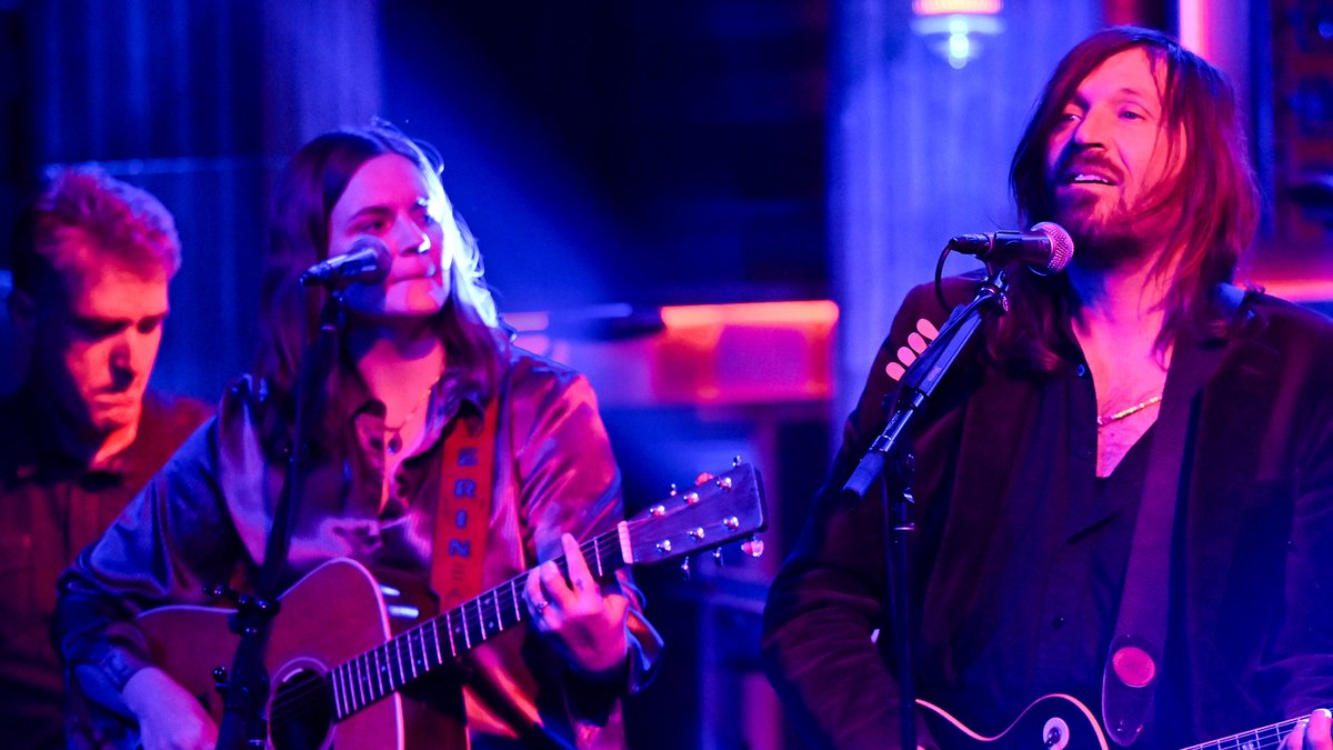 .The Lemonheads perform "Roky”! Watch the full performance ⬇️ #FallonTonight