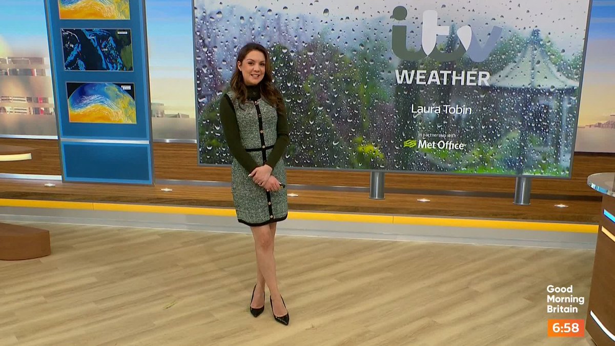 There will be areas of rain moving north with brighter spells in between. @lauratobin1 has the forecast and outlook for the week ahead.