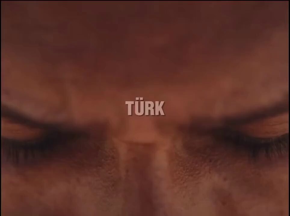 Başımıza ne geldiyse Türk olduğumuz için değil atalarımız gibi Türk olamadığımız için geldi.