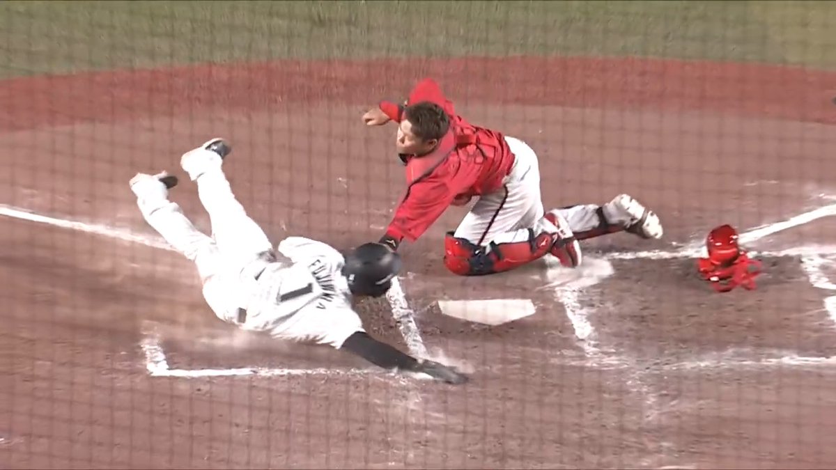 ／ オフシーズンもプロ野球を楽しもう‼️ 『2025年パ・リーグ プレイバック』⚾️ ＼ 🗓6月12日 🆚広島 “神の左手”発動‼️ 千葉ロッテ #藤原恭大 選手が目を疑うようなスーパースライディングで生還✨ #chibalotte #イケメンベースボール 👇見逃し視聴はこちら！