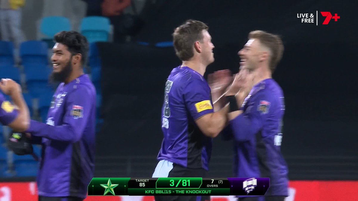 HURRICANES WIN BY THREE RUNS! They progress to Friday's Challenger to face the Sixers, and the Stars' season is done.
