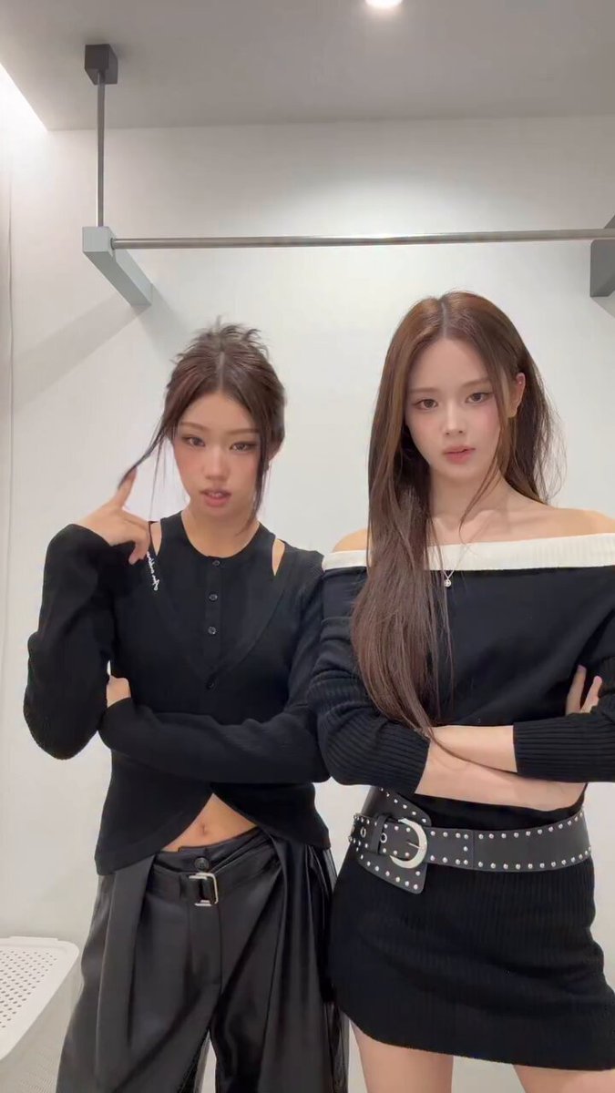 izna's Jeemin &amp; Jungeun covering 'A Girl Like Me' by gugudan! ♡ • #구구단 #gugudan