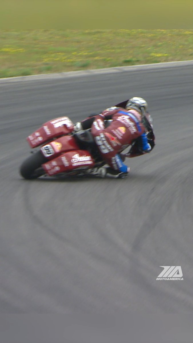 😮💨 EPIC rear slide from Jeremy McWilliams! #motorsports #motorcycle #racing #bagger #indianmotorcycle