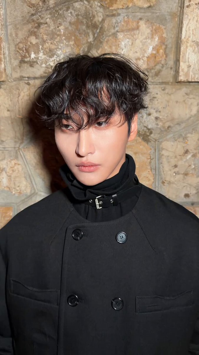 [🎬] Seonghwa interview with @.eyesmag #SEONGHWA #성화 ATEEZ(에이티즈) #SONGZIOFW26 #SONGZIO