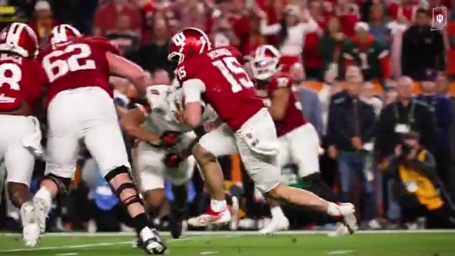 All-out effort for the score. The National Championship Drive of the Game. 🎥