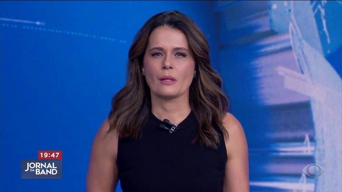Adriana Araújo usa sua voz durante o 'Jornal da Band' pra demonstrar repúdio contra homem que est*prou duas mulheres, incluindo a sua própria mãe, e agora m*tou sua enteada com a "ajuda" da própria Justiça.